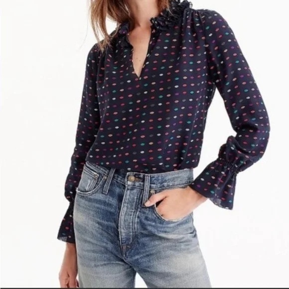 J.Crew Women’s Navy Silk Ruffle Blouse Lips kisses Print preppy Long Sleeve US 6 - Picture 1 of 10